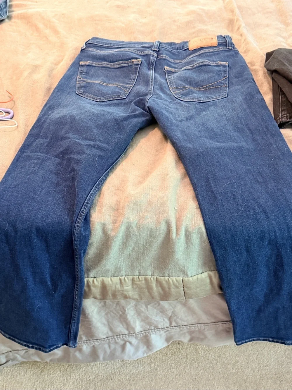 Hollister Men's Medium Blue Straight Jeans